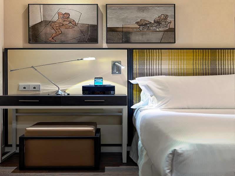 Hotel H10 Art Gallery 4* Sup 4*